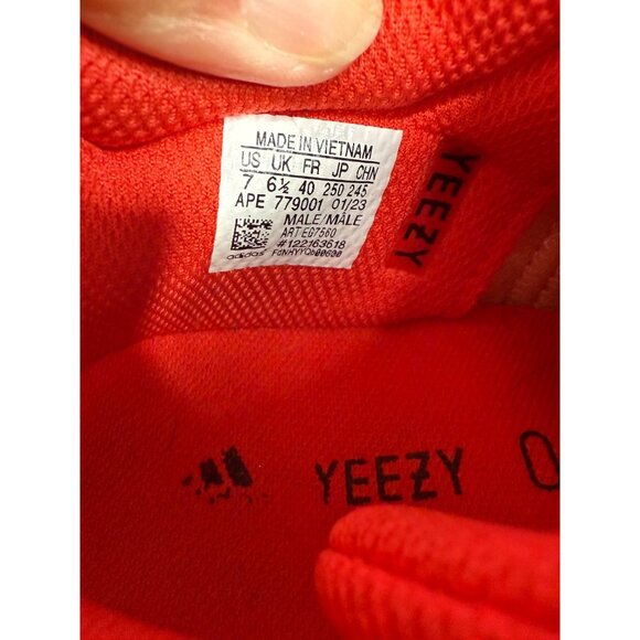 Adidas Yeezy Boost 700 V1 Hi-Res Red Sneakers Size 7 Mens US Retired - Picture 3 of 16